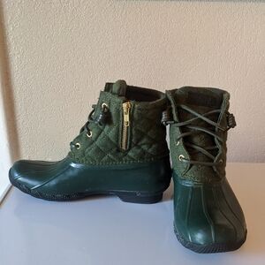 Sperry Duck Boots Dark Green Quilted Upper 7.5